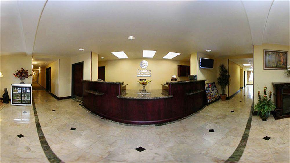 Comfort & Airport Convention Center